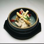 参鶏湯(韓寿苑)