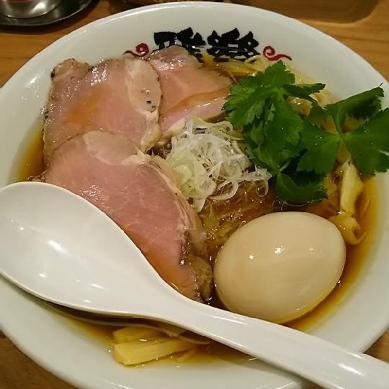 生揚げ醤油らーめん(らーめん 雅楽)