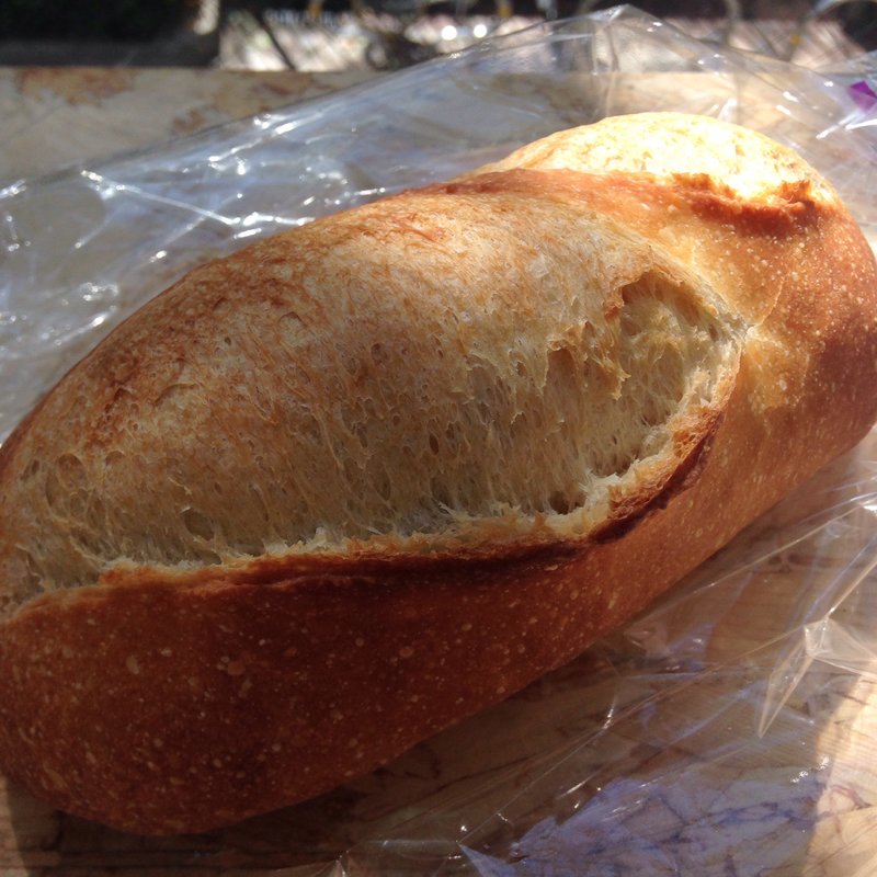 フランスパン(目黒川ロータス)