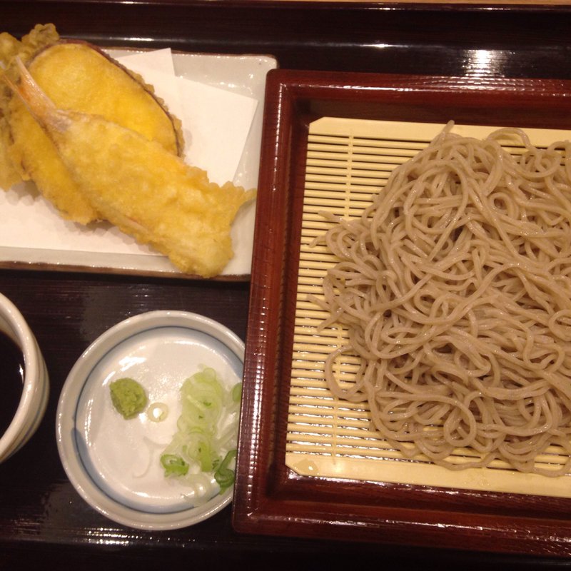 イトヨリと野菜天ざる(蕎麦処　あいづ)