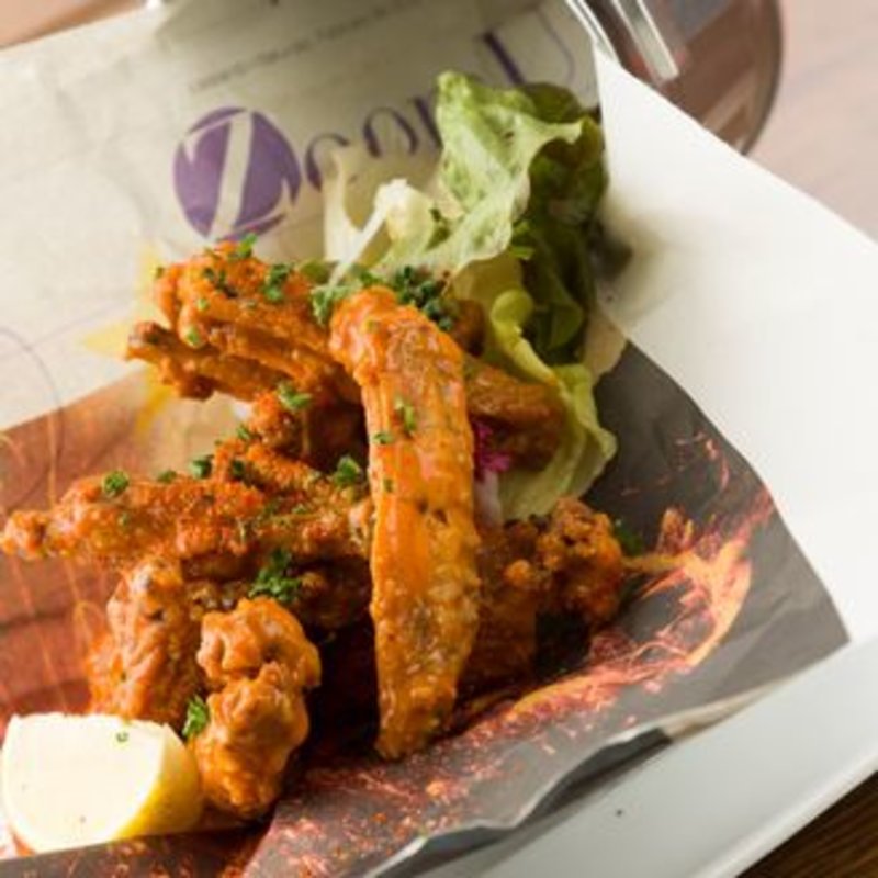 フライドチキンウィング(spanish Italian Azzurro520+cafe　-costa de terraza- （スパニッシュ　イタリアン　アズーロ　ゴーニーゼロ　プラス　カフェ　コスタ　デ　テラッツァ）)