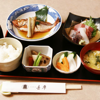 煮魚定食(香車 （きょうしゃ）)