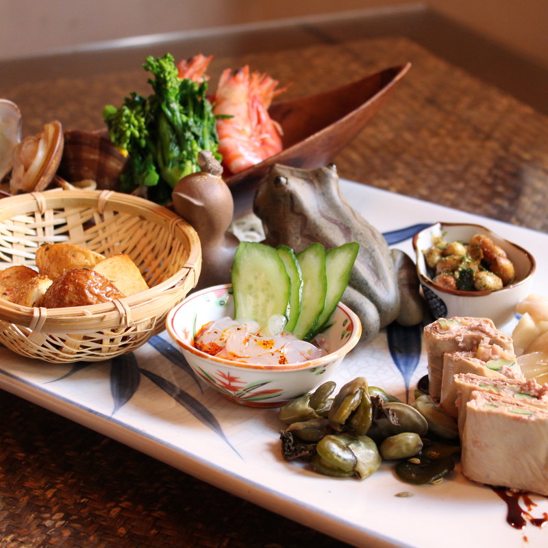 前菜盛り合わせ(黒猫夜 銀座店)