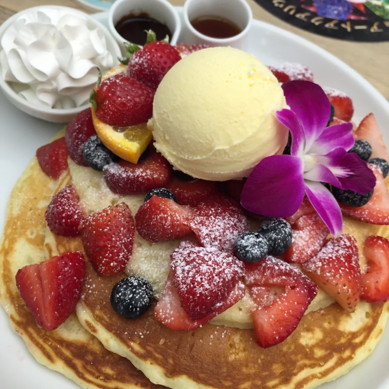 人気No1　カイラオリジナルパンケーキ＜トッピング＞(Cafe Kaila 表参道店 （カフェ・カイラ）)