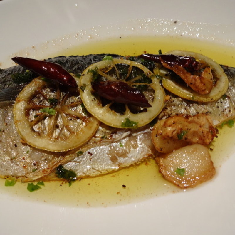 さばとピリ辛レモンのアヒージョ(Ziru （ジル　）)