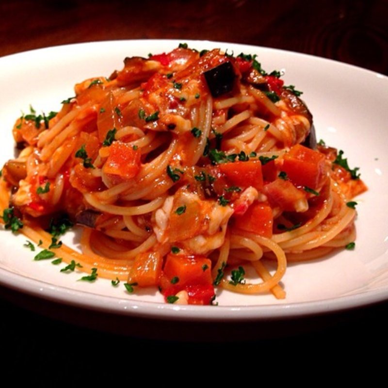 トマトソースパスタ(Ziru （ジル　）)