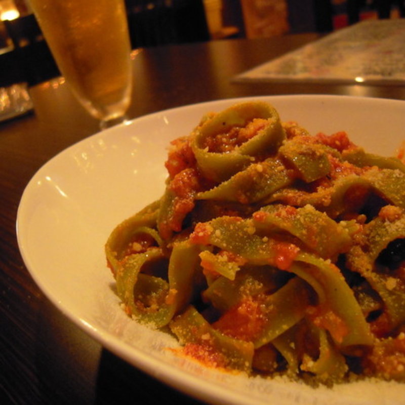 アンチョビとオリーブのフィットチーネ(KenKen. （ケンケン）)