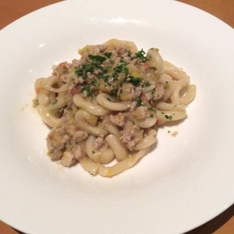 鶏肉とほろ葱とレバーのラグー(ラ・アーニー・マリス)