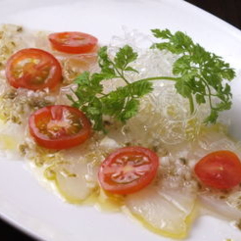 真鯛のカルパッチョ(Dining Cafe As Domani （ダイニングカフェ アズ ドマーニ）)