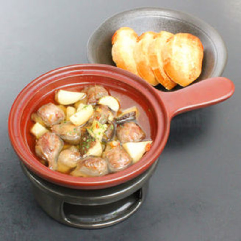 砂肝アヒージョ(幕張バル)