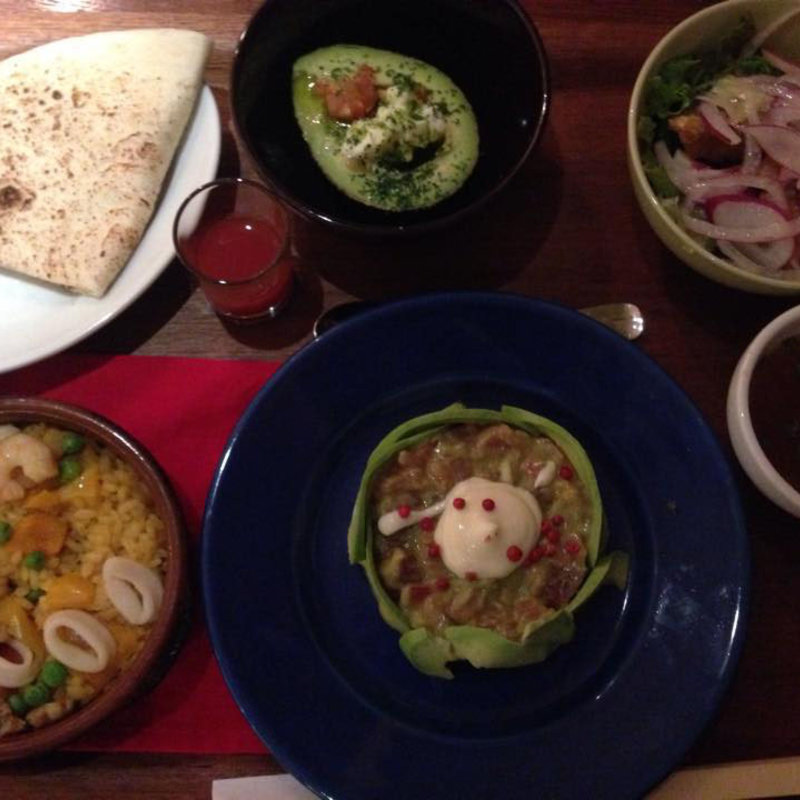 まぐろとアボカド定食(スパニッシュ&メキシカーナ チコ･アンド･チャーリー)