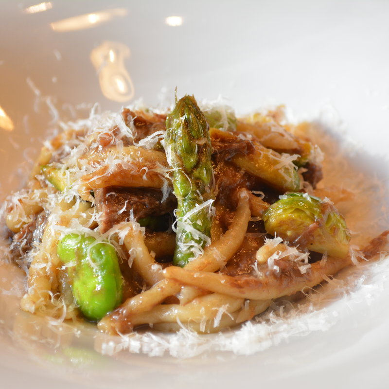 アスパラとソラマメのパスタ(クッチーナバーカッパス )