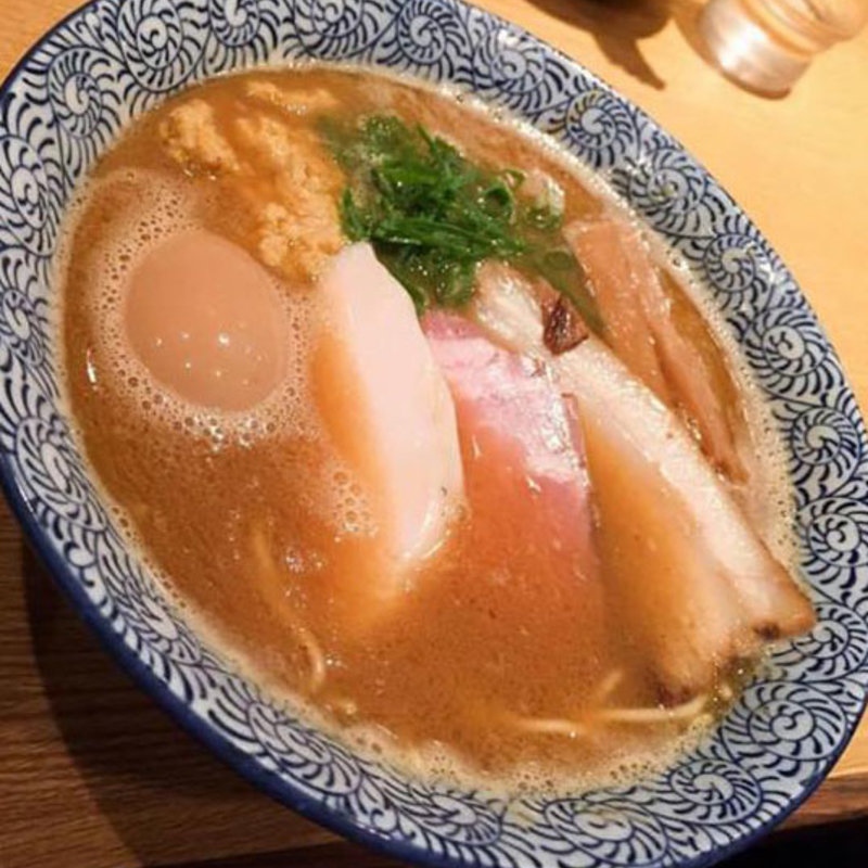 半熟味玉醤油芳醇香味そば(麺屋 一燈 （いっとう）)