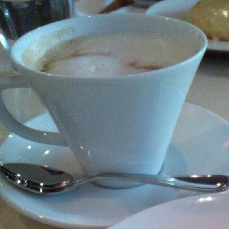 黒糖きなこラテ (観音屋 元町本店)