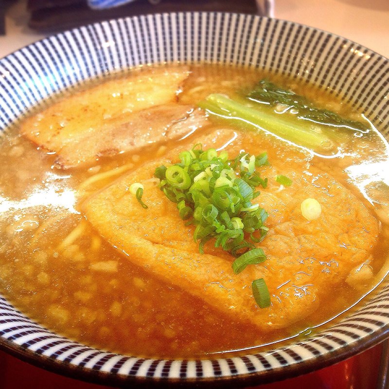 ぎん兵衛(まるぎん商店 （【旧店名】まる銀ラーメン）)