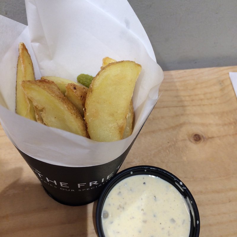 FLOWER (卵たっぷりタルタル)(アンド ザ フリット 立川店 （AND THE FRIET）)