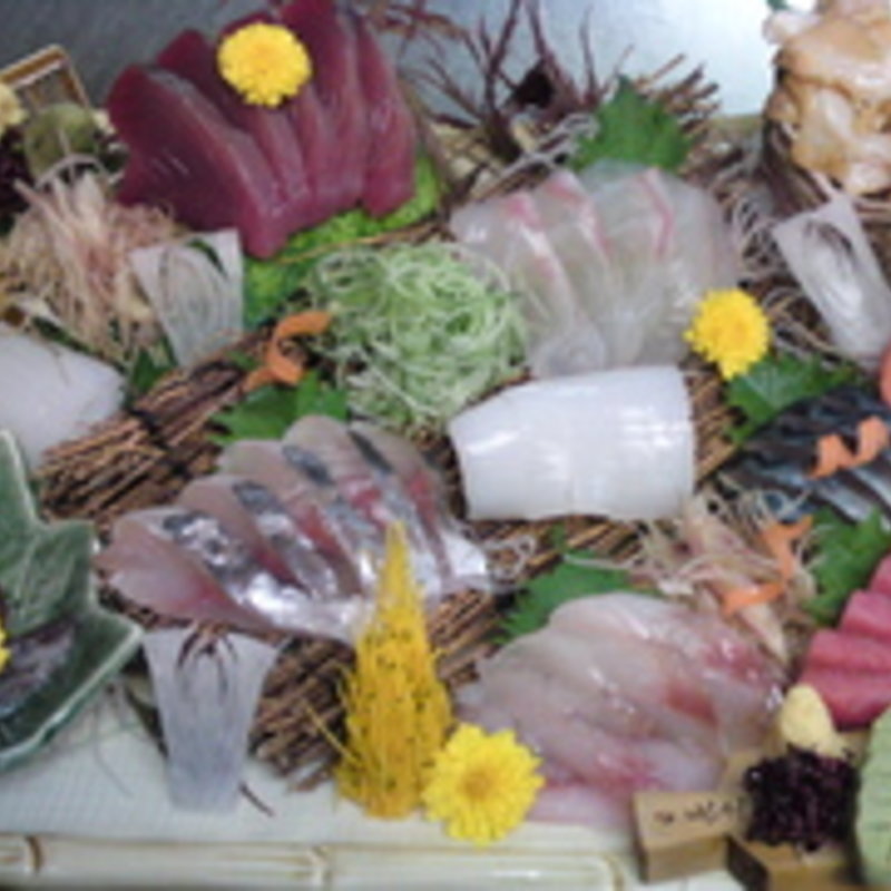 お刺身の盛り合わせ 華（一人前）(なか川 東風庵)