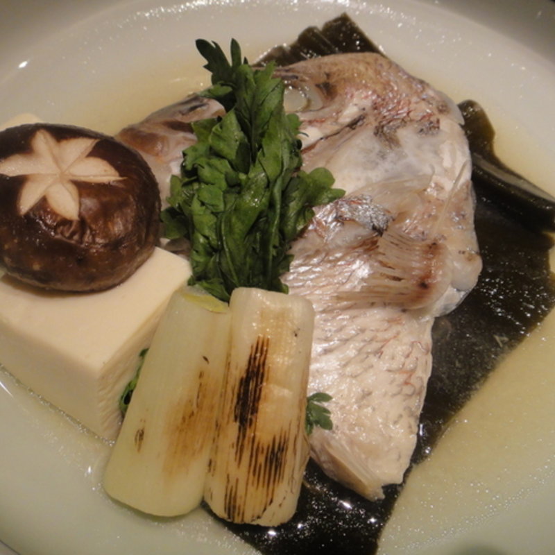 真鯛の骨蒸し(なか川 東風庵)