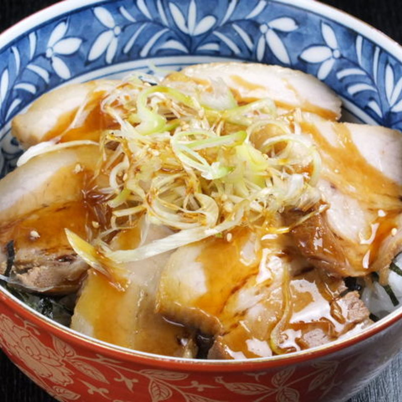 チャーシュー丼(くつろぎや)