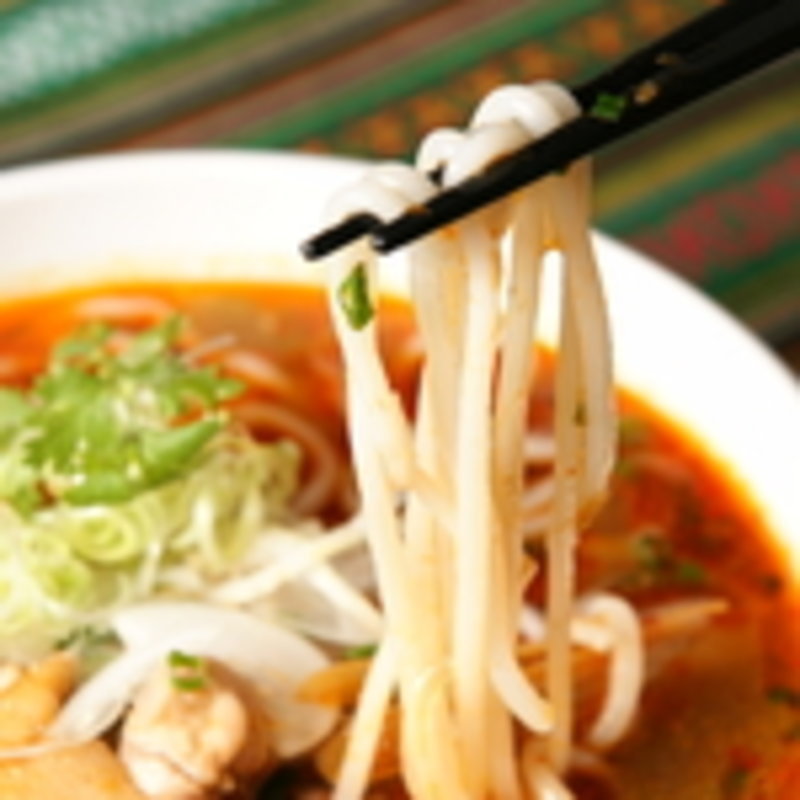 牛肉入りスープビーフン(ワン アン ホア セン （Quan an Hoa sen）)