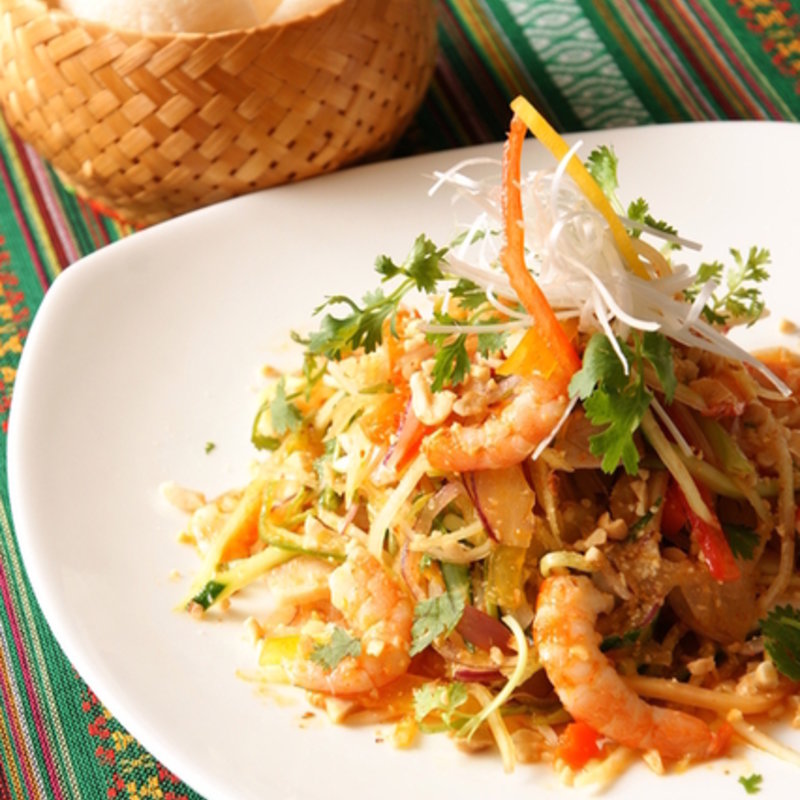 青パパイヤのサラダ(ワン アン ホア セン （Quan an Hoa sen）)