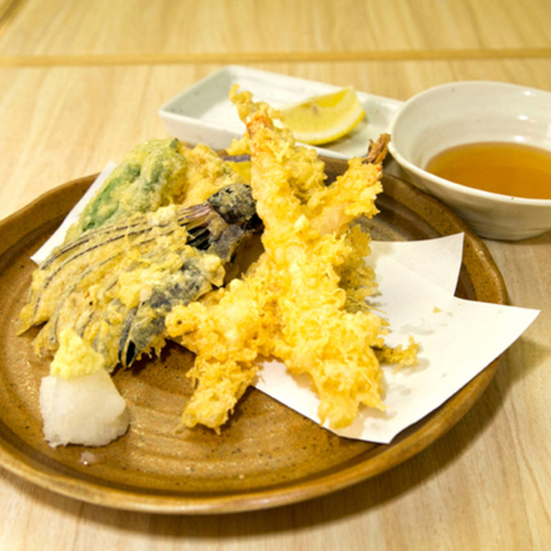 てんぷら盛合せ(板場 （イタバ）)