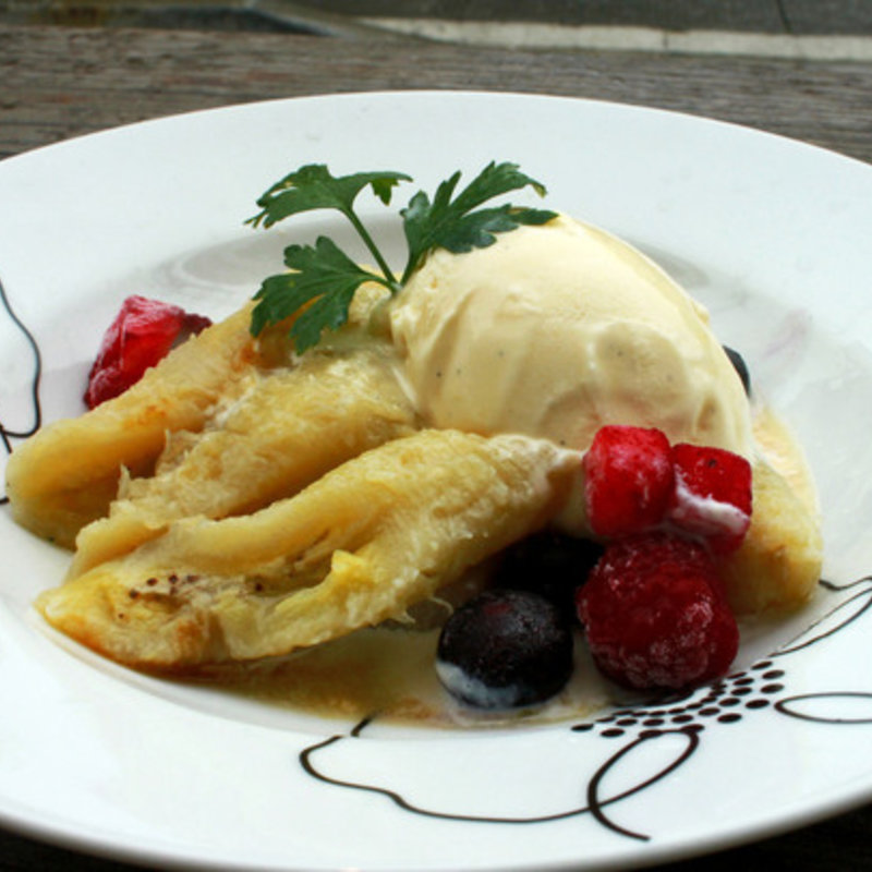 焼きバナナバニラアイス添え(輪繰~WAKURU~)