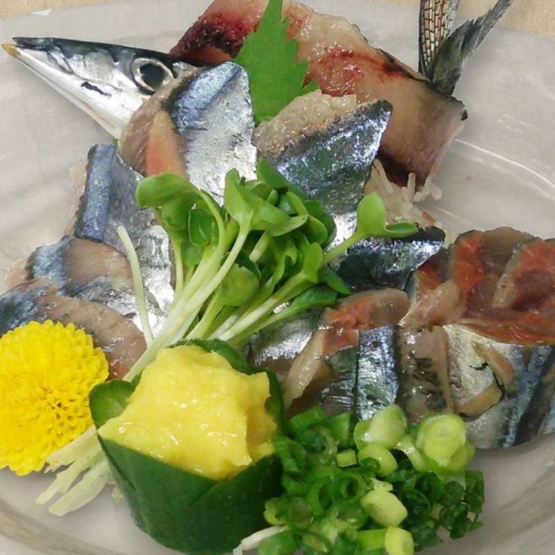 秋刀魚の刺身(やはた茶屋)