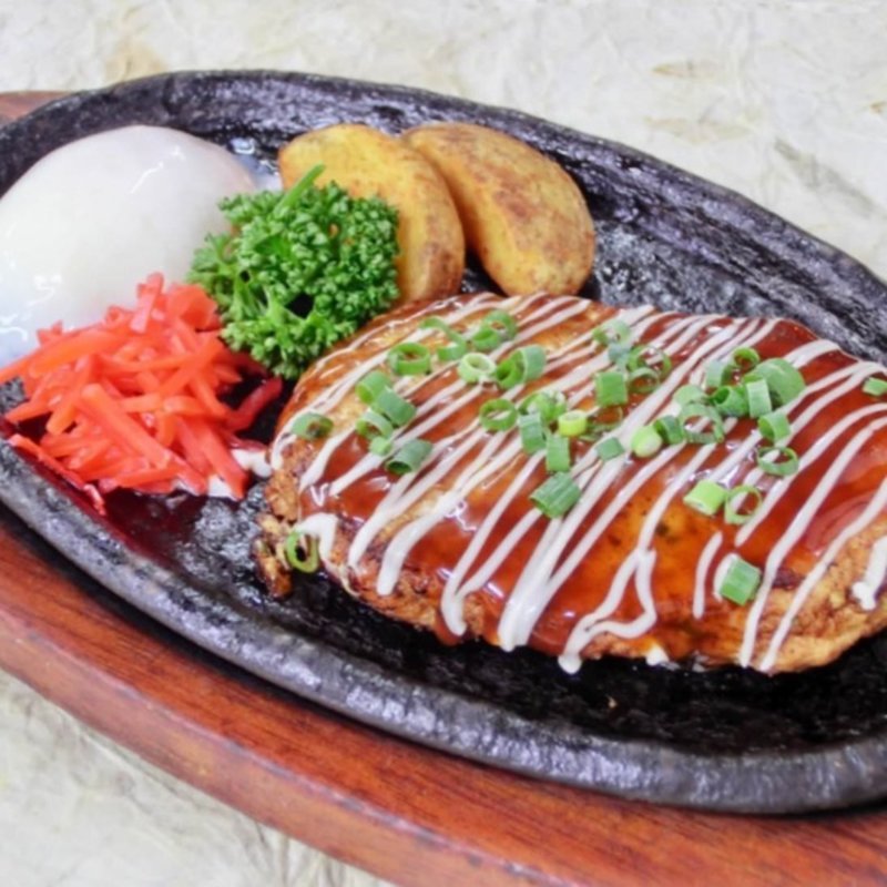 つくねと豆腐の月見バーグ(やはた茶屋)