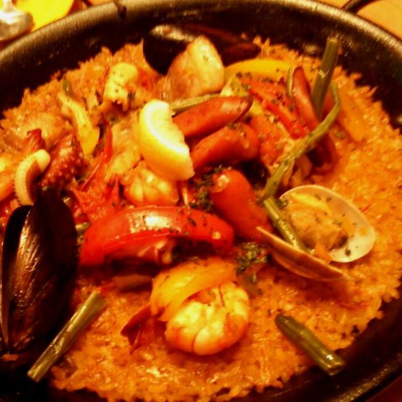 海の幸と山の幸ミックス　パエリア(ミ・カシータ （mi casita）)