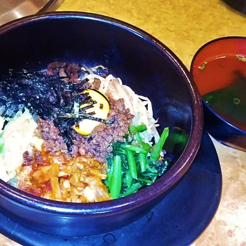 石焼きビビンバランチ(焼肉三千里 南砂店 （ヤキニクサンゼンリ）)