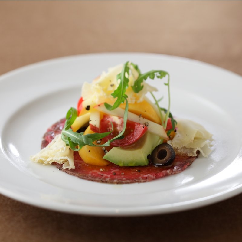 牛カルパッチョ(キハチ イタリアン 横浜クイーンズイースト店)