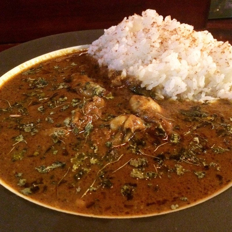 意外と美味しいカレーライス(牡蠣)(心斎橋 極上鍋で作る活オマール海老のハーブ蒸し 貝と海老そして蟹)
