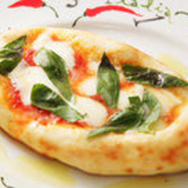 マルゲリータ風コカ(CafeBar Luz （カフェバー ルース）)