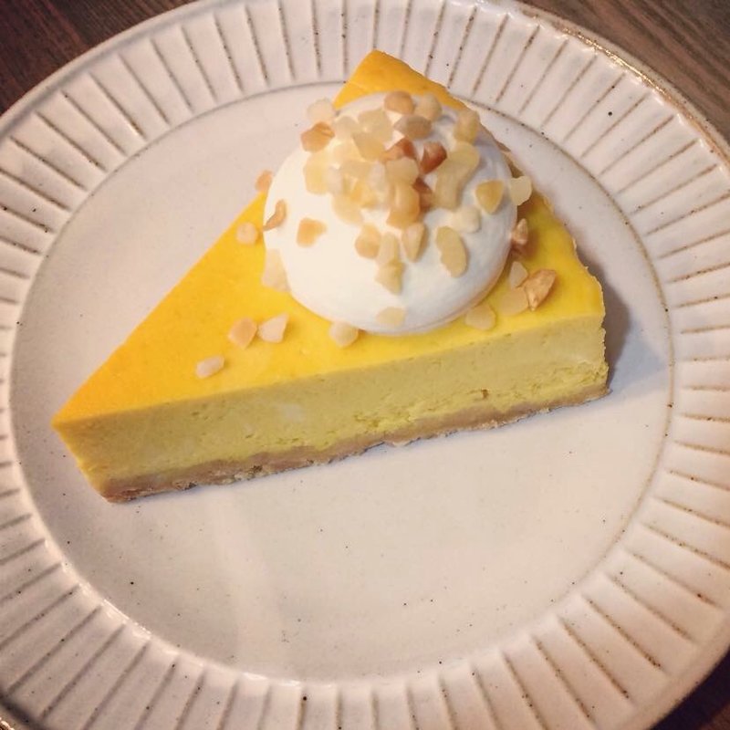 かぼちゃのチーズケーキ(cafe&gallery hobitto)