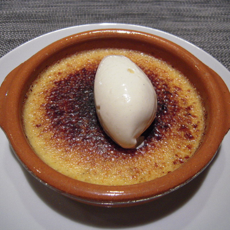 クレームブリュレと自家製キャラメルアイス(コントワール ミサゴ)