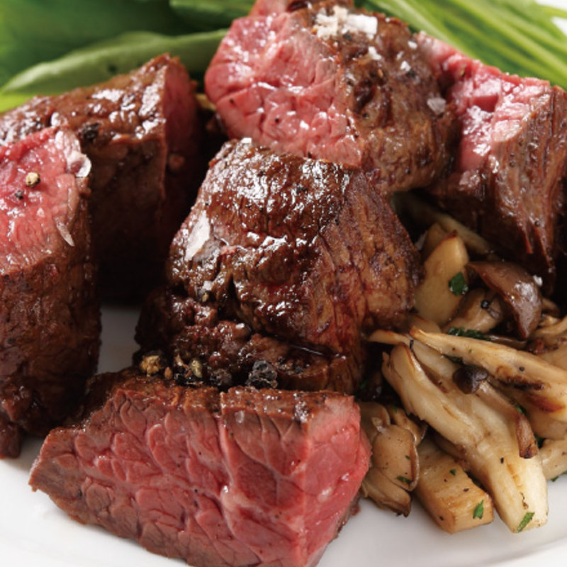 豪快な牛ハラミ肉のパペットステーキ(ラ カサリンガ （La Casalinga）)