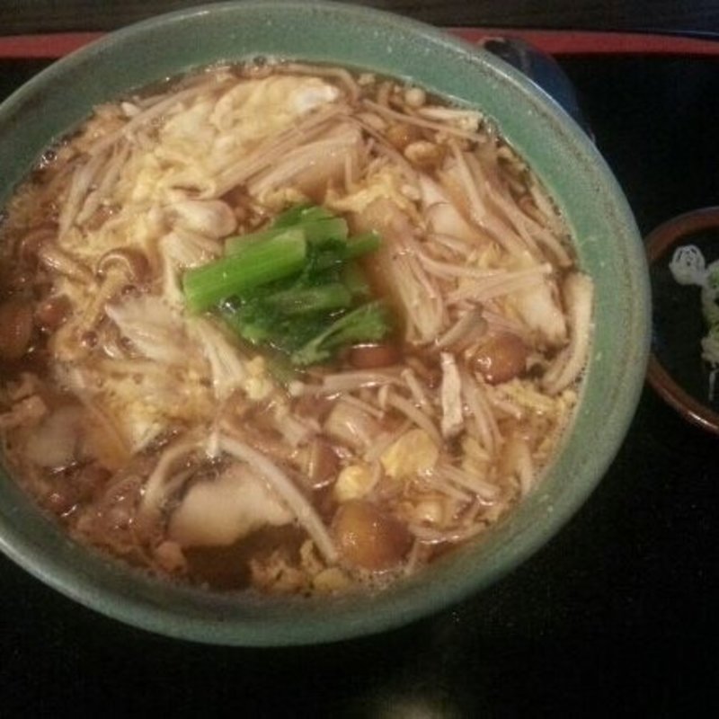 きのこ卵とじそば(渡邊 （わたなべ）)