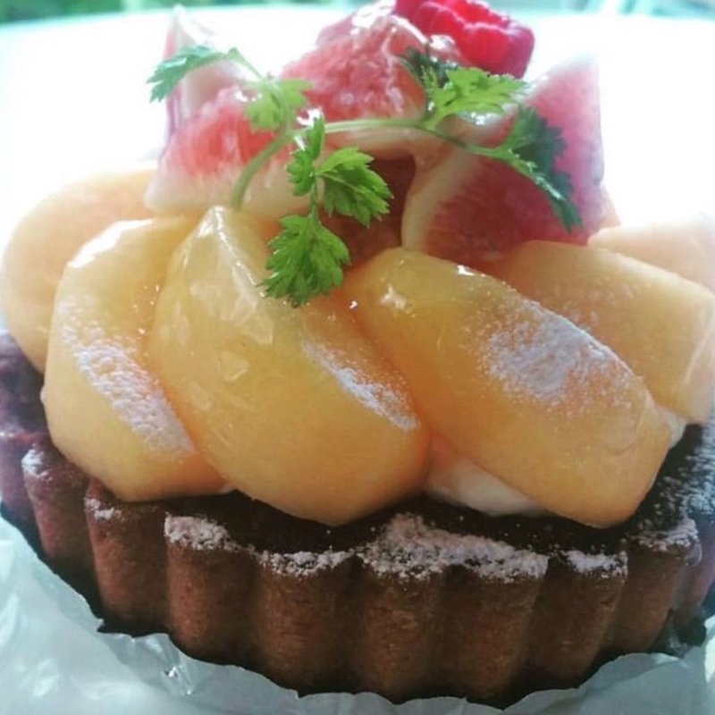 柿と無花果のタルト(エルブランシュ)