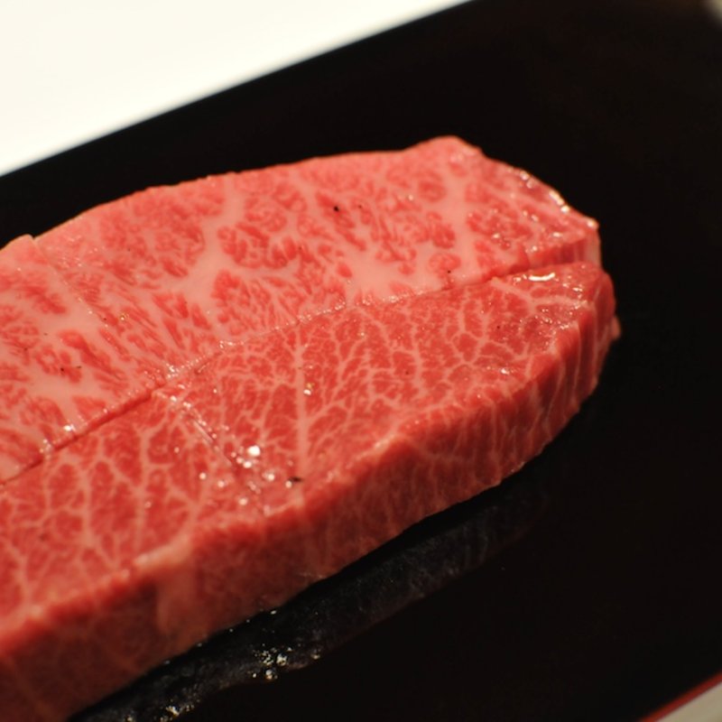 門崎熟成肉 霜降りロース肉(熟成焼肉 格之進TOKYO)