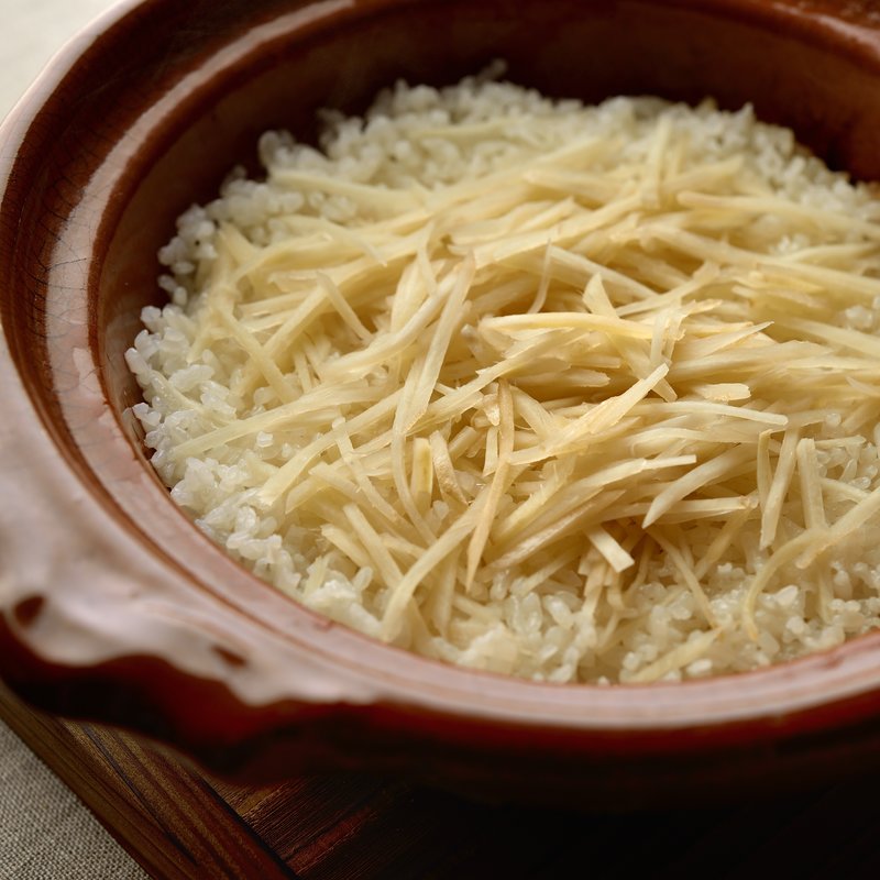 新生姜の炊き込みご飯(銀座 喰い切りひら山)