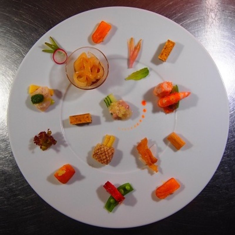 十種十彩 ちいさな前菜の盛り合わせ(胡桃茶家)