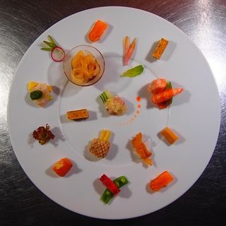 十種十彩 ちいさな前菜の盛り合わせ(胡桃茶家)