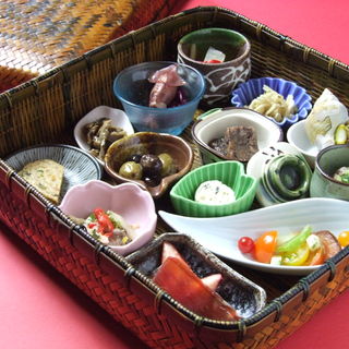 色彩(今彩（こんさい）)