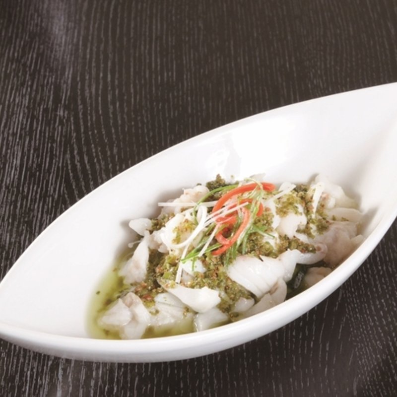 イカの塩炒め(華連河)