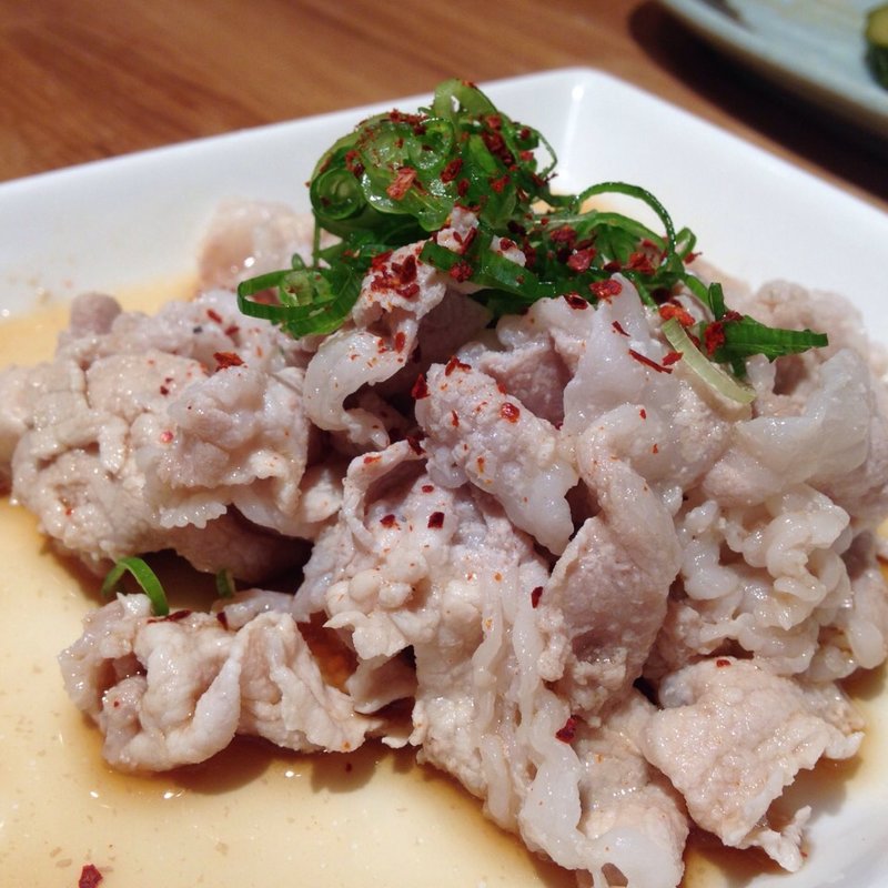 ゆで豚ポン酢(ウラオレギョ)