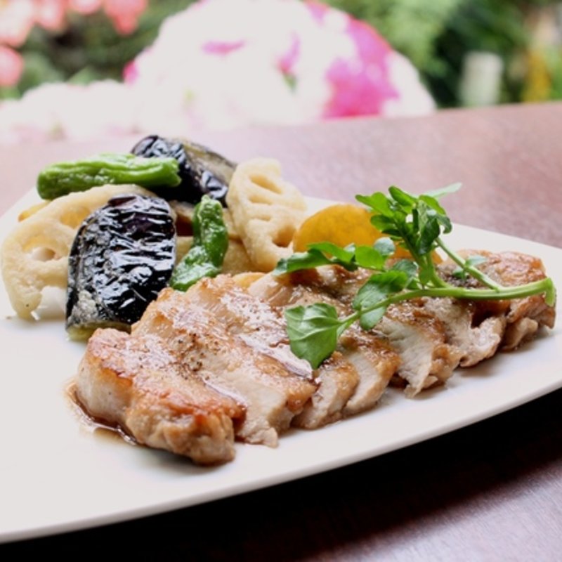 黒豚ロースステーキ(古民家郷土料理 市川おいどん)