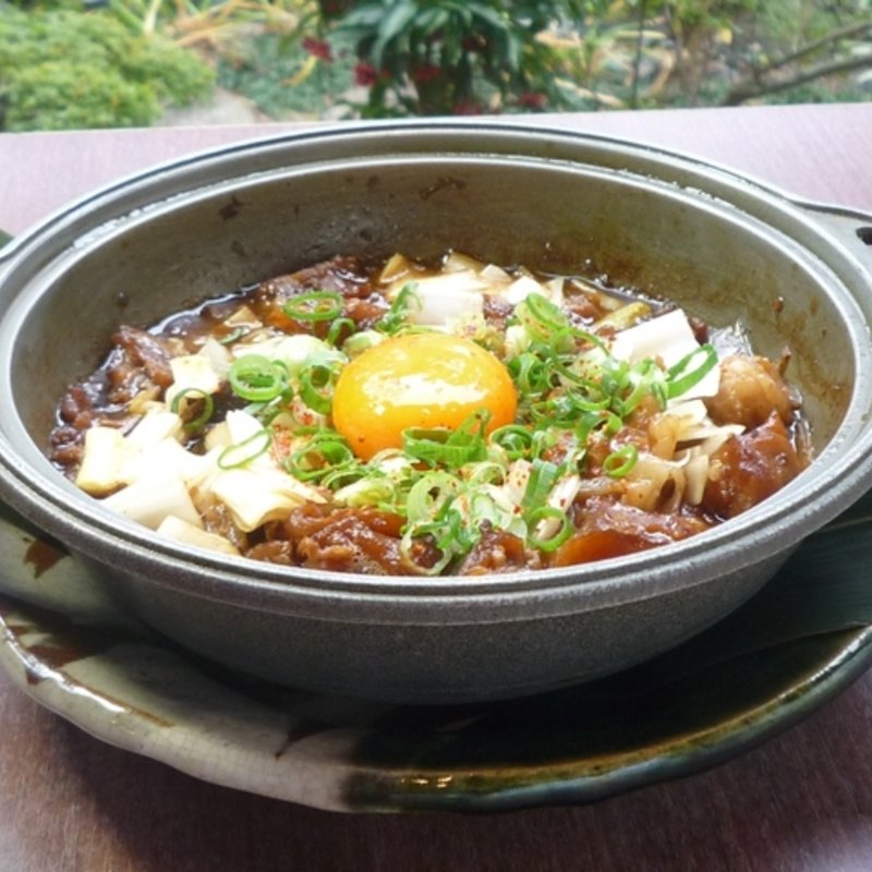 月見ぎゅうすじ煮込み(古民家郷土料理 市川おいどん)