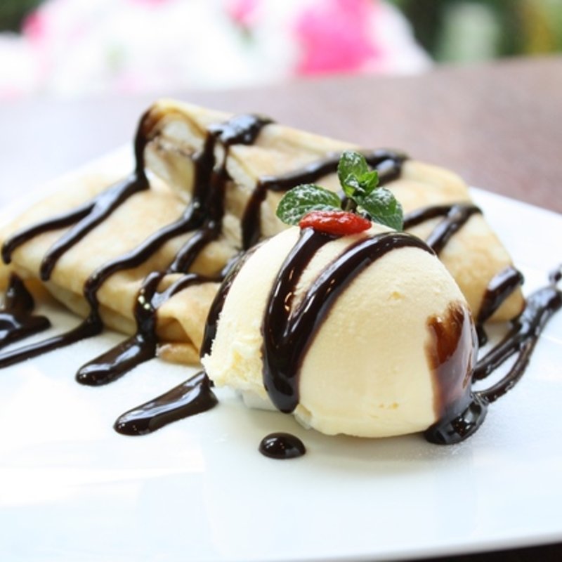 チョコバナナクレープ(古民家郷土料理 市川おいどん)