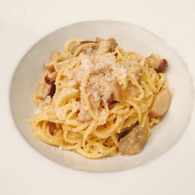 ランチE(フレッシュボルチーニ茸のクリームソースの自家製タリオリーニ)(オステリア ガウダンテ 大阪駅前第4ビル店)